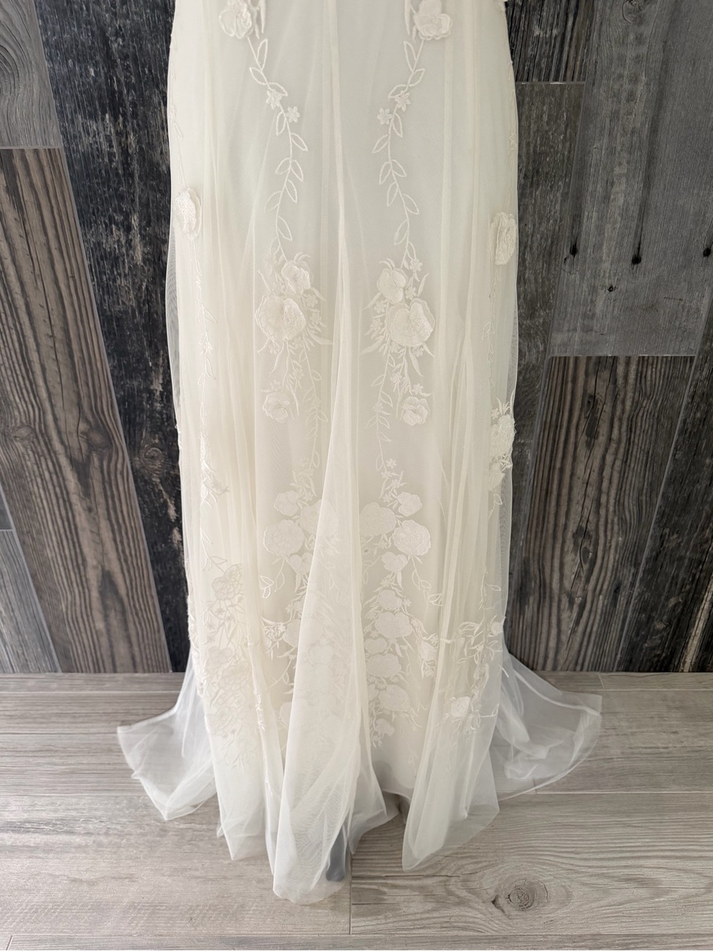 BHLDN Calla Sleeveless Tulle Floral Appliqué Maxi Dress - Picture 3 of 15